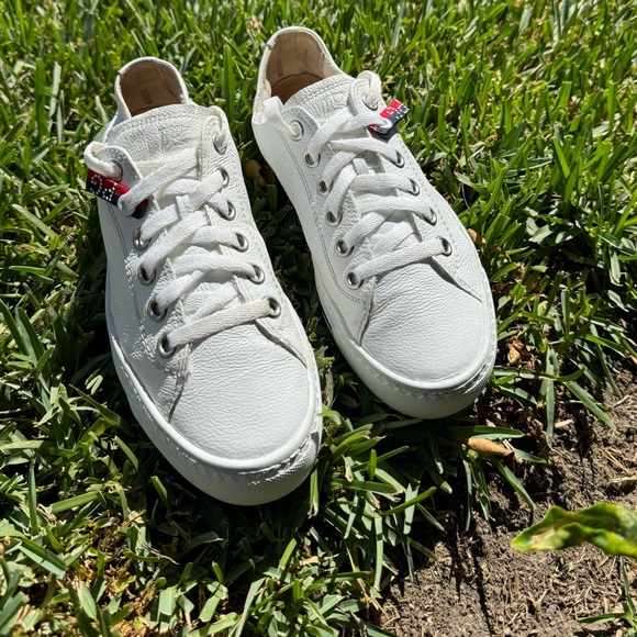 PAUL GREEN Carly White Leather low top sneakers size UK 3US 5.5 gently used